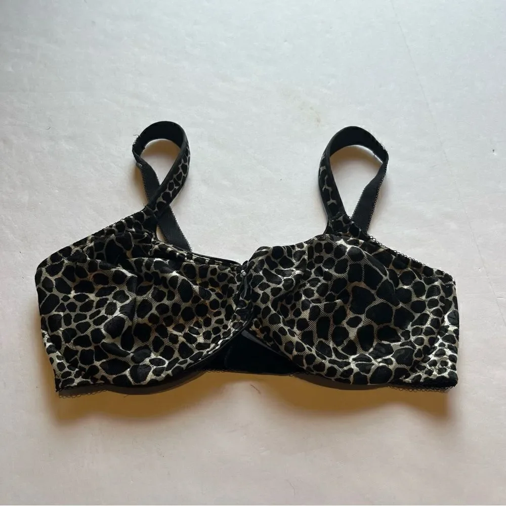 Wacoal Bra Black and Tan Leopard Print Underwire, no padding Size 34D